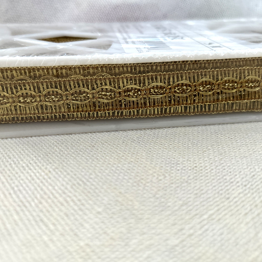 Simplicity Apparel And Craft Gold Wired Trim 18 Yards 1/2 Inch Width New