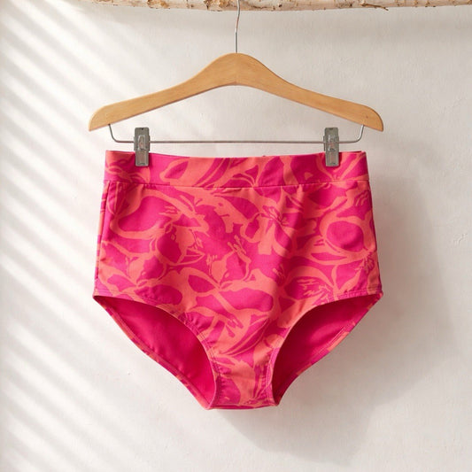 Raisins Curve Island Swimsuit Bottom 14W