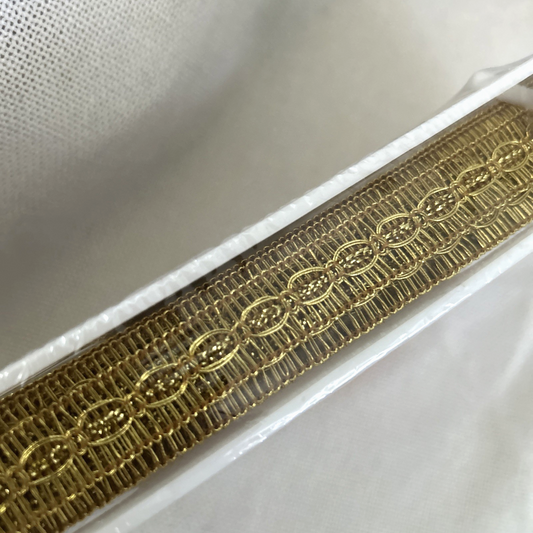 Simplicity Apparel And Craft Gold Wired Trim 18 Yards 1/2 Inch Width New